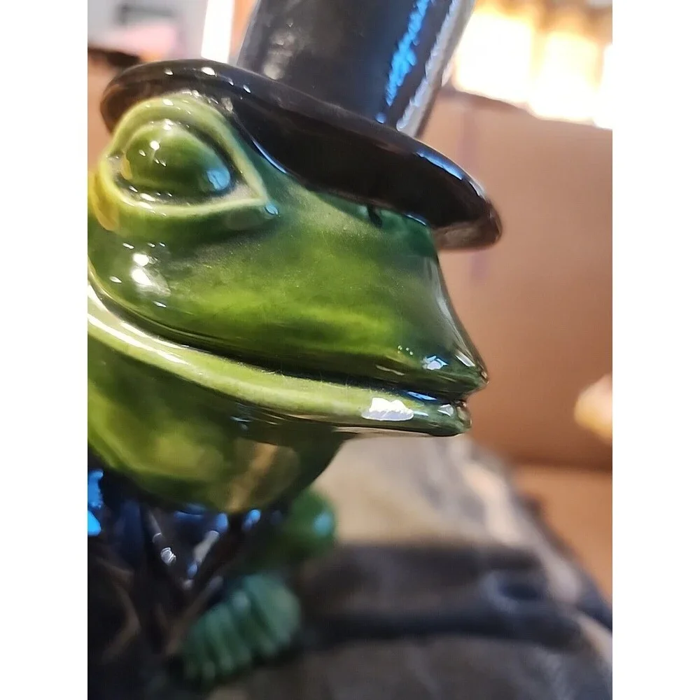 Vintage Arnel’s Ceramic Frog Toad Sculpture Figurine/Bank